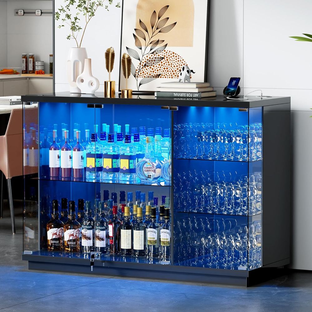Glass Display Cabinet with Loc - Motion Sensor Light incelemesi ve fiyatı